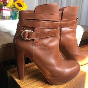 Pre-loved Loeffler Randall Maribel ankle boot sz 7